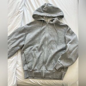 ALO zip up hoodie